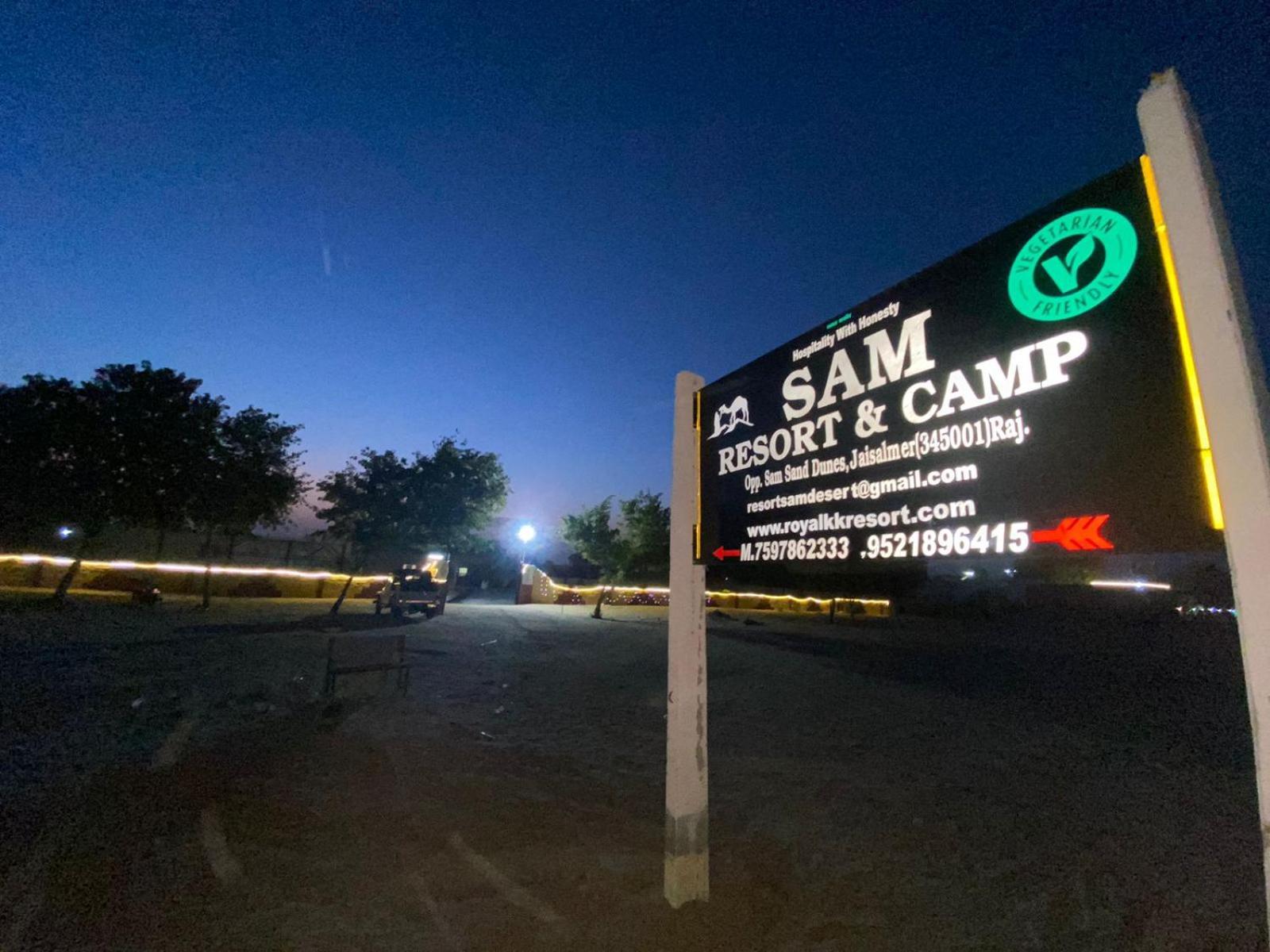 Sam Resort & Camp ภายนอก รูปภาพ